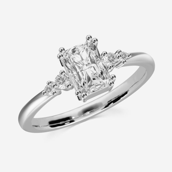 Regalsilver.jpg Regal Radiance Ring